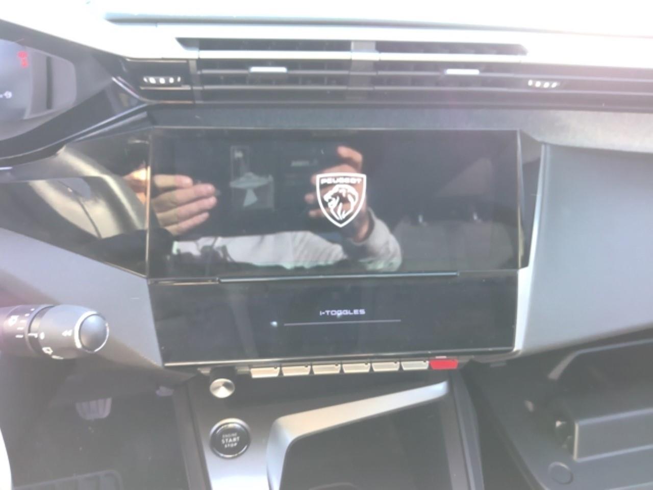 Foto Peugeot 308 8