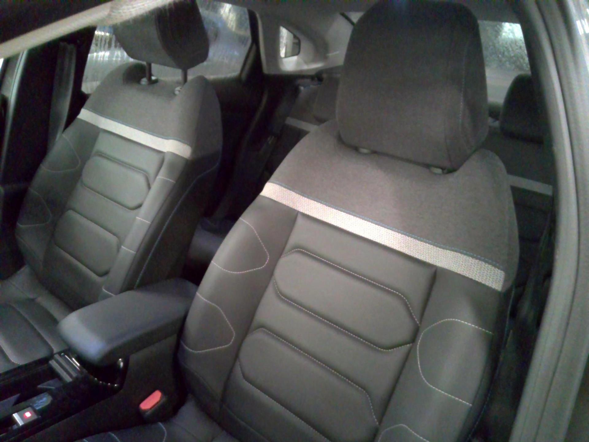 Citroen C4 X PureTech 130 S&S EAT8 Shine 2023