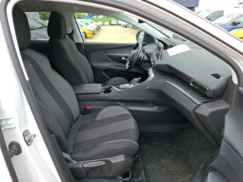 Peugeot 3008 BlueHDi 130ch S&S EAT8 Active Business 2020