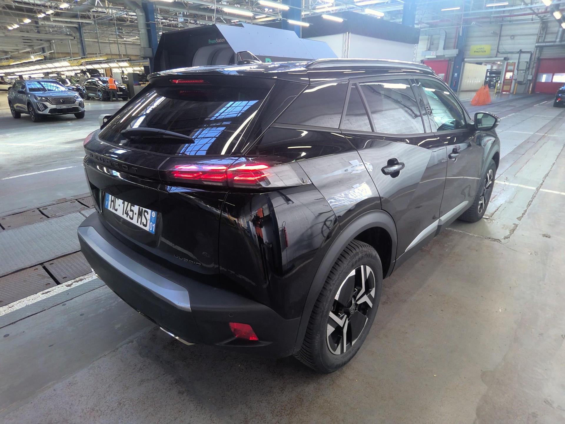 Peugeot 2008 Hybrid 145 e-DCS6 Allure 2025