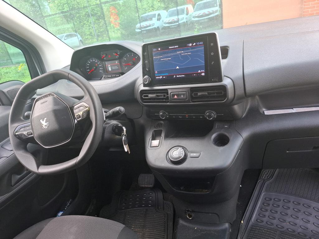Peugeot PARTNER FOURGON LONG 950 KG BLUEHDI 130 S&S EAT8 ASPHALT 2021