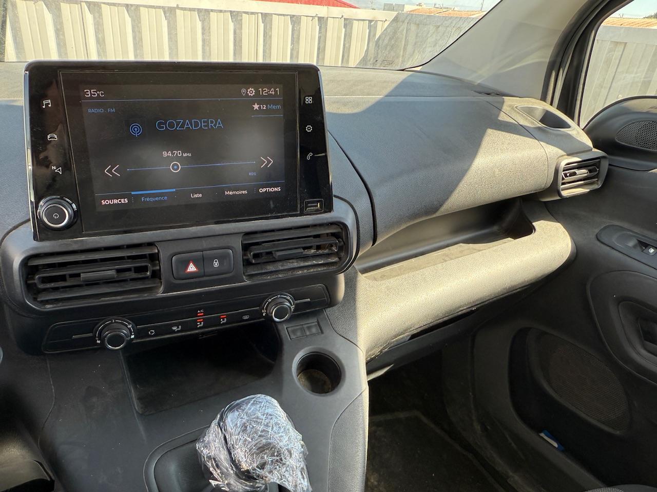 Foto Peugeot Rifter 4