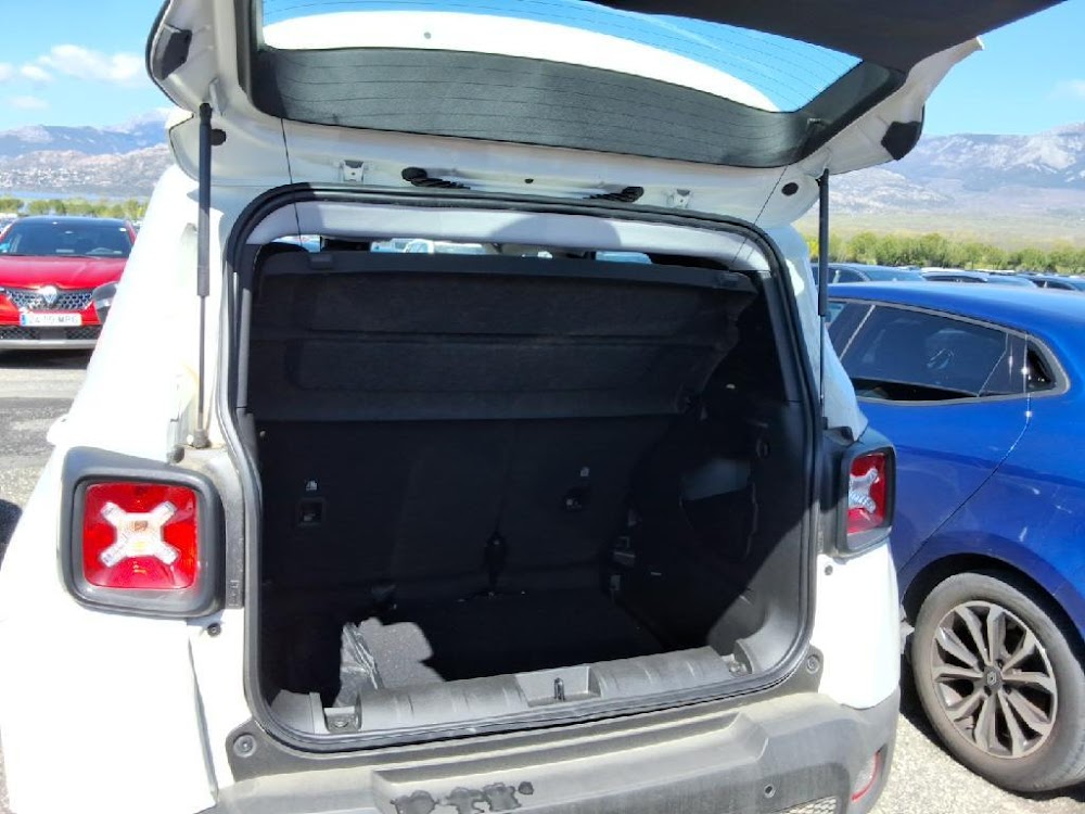 Foto Jeep Renegade 16