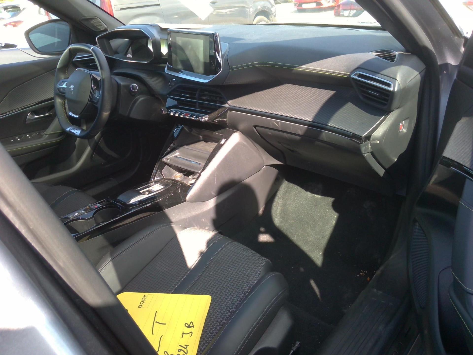 Peugeot 2008 Electrique 136 ch GT 2023