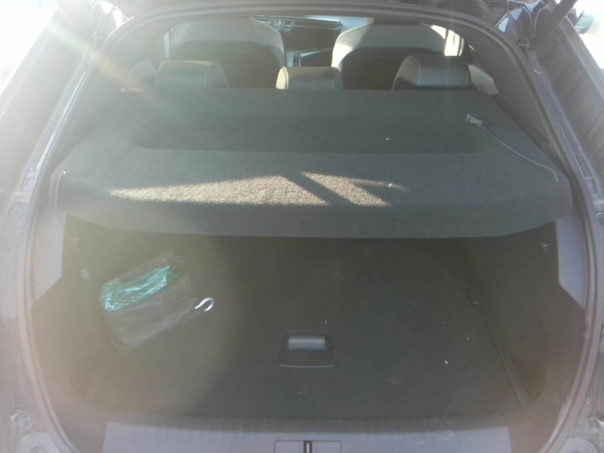 Peugeot 3008 Hybrid 136 e-DCS6 GT 2025