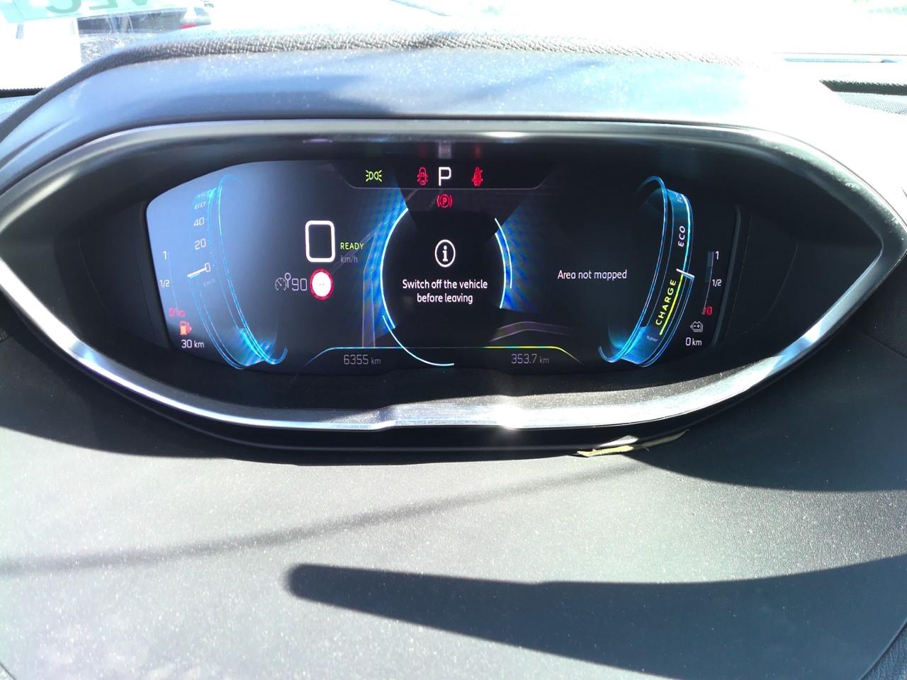 Foto Peugeot 3008 Hybrid 5