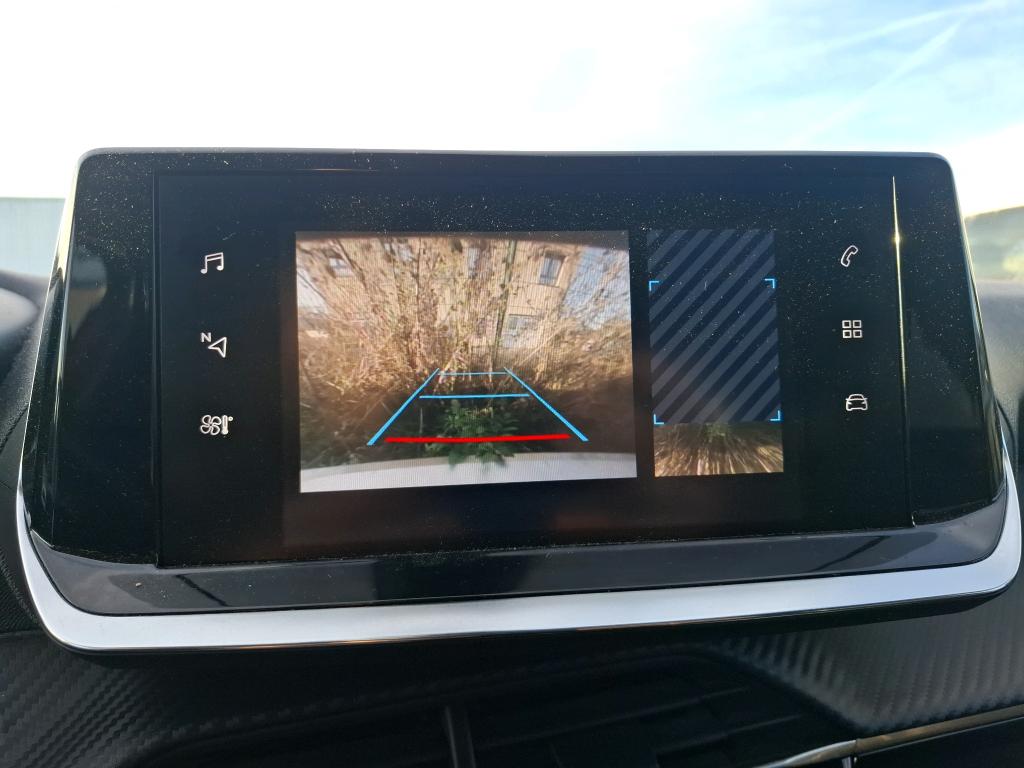 Peugeot 2008 BlueHDi 130 S&S EAT8 Allure 2021