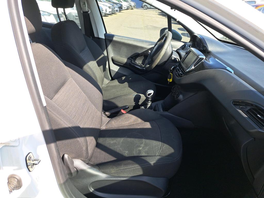 Peugeot 208 AFFAIRE BLUEHDI 100 BVM6 PREMIUM PACK 2018