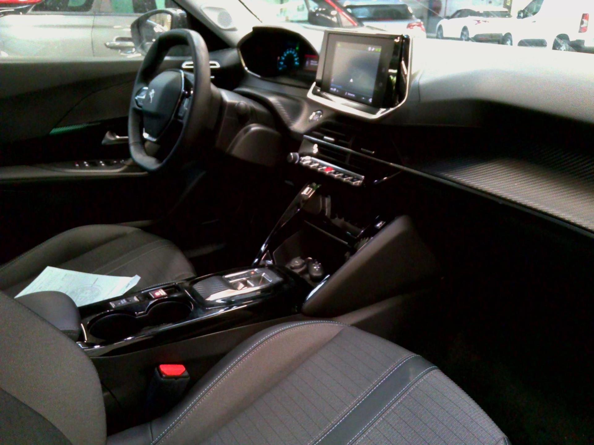 Peugeot 2008 Electrique 136 ch Allure 2022