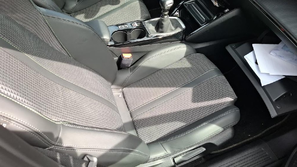 Foto Peugeot 2008 12