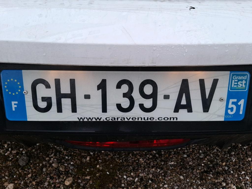 Peugeot 208 BLUEHDI 100 S&S BVM6 PREMIUM 2022