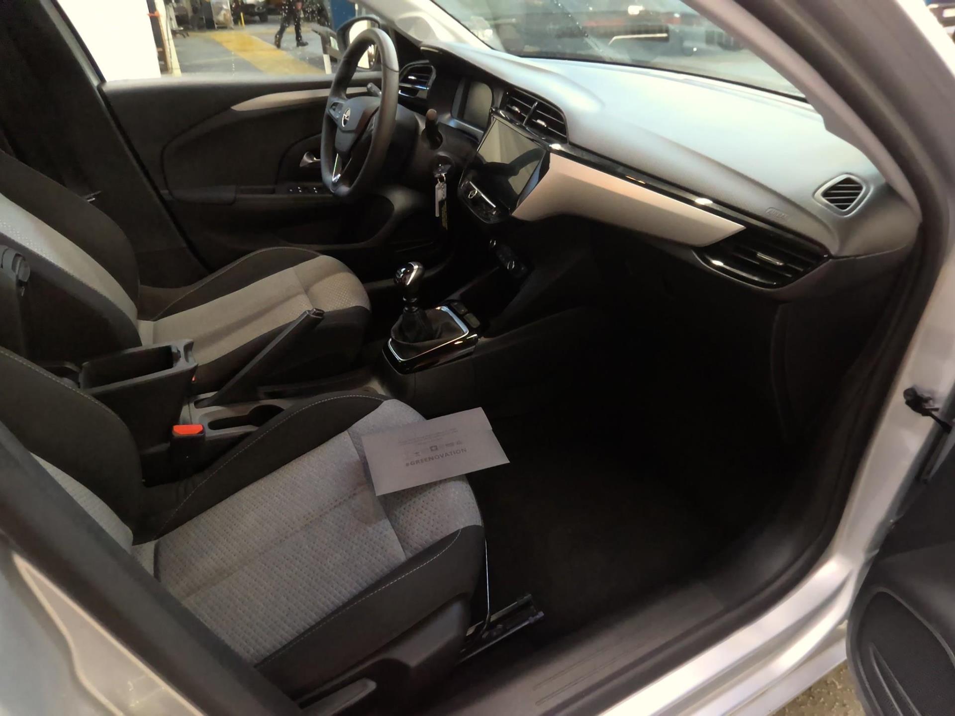 Opel Corsa 1.2 Turbo 100 ch BVM6 2024