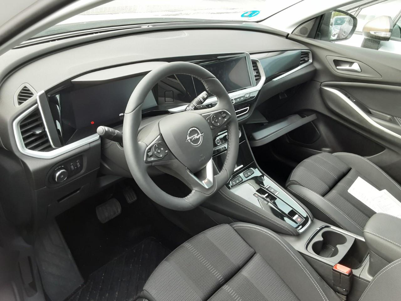 Foto Opel Grandland PHEV 3