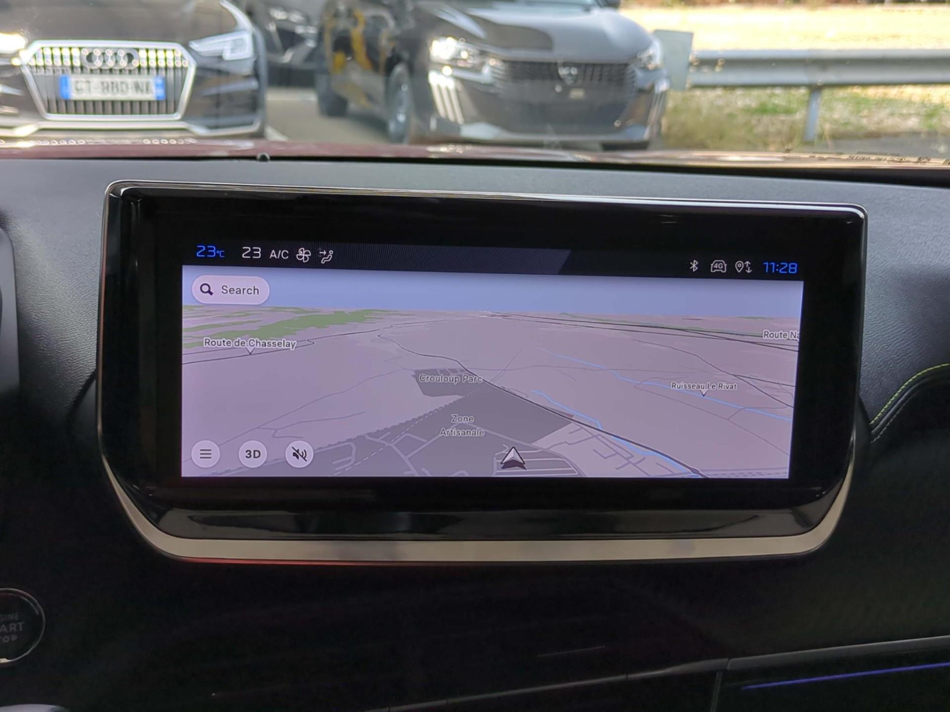 Peugeot 2008 Hybrid 136 e-DCS6 GT 2025