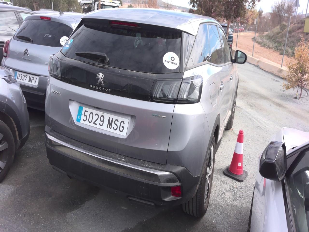 Foto Peugeot 3008 Hybrid 3