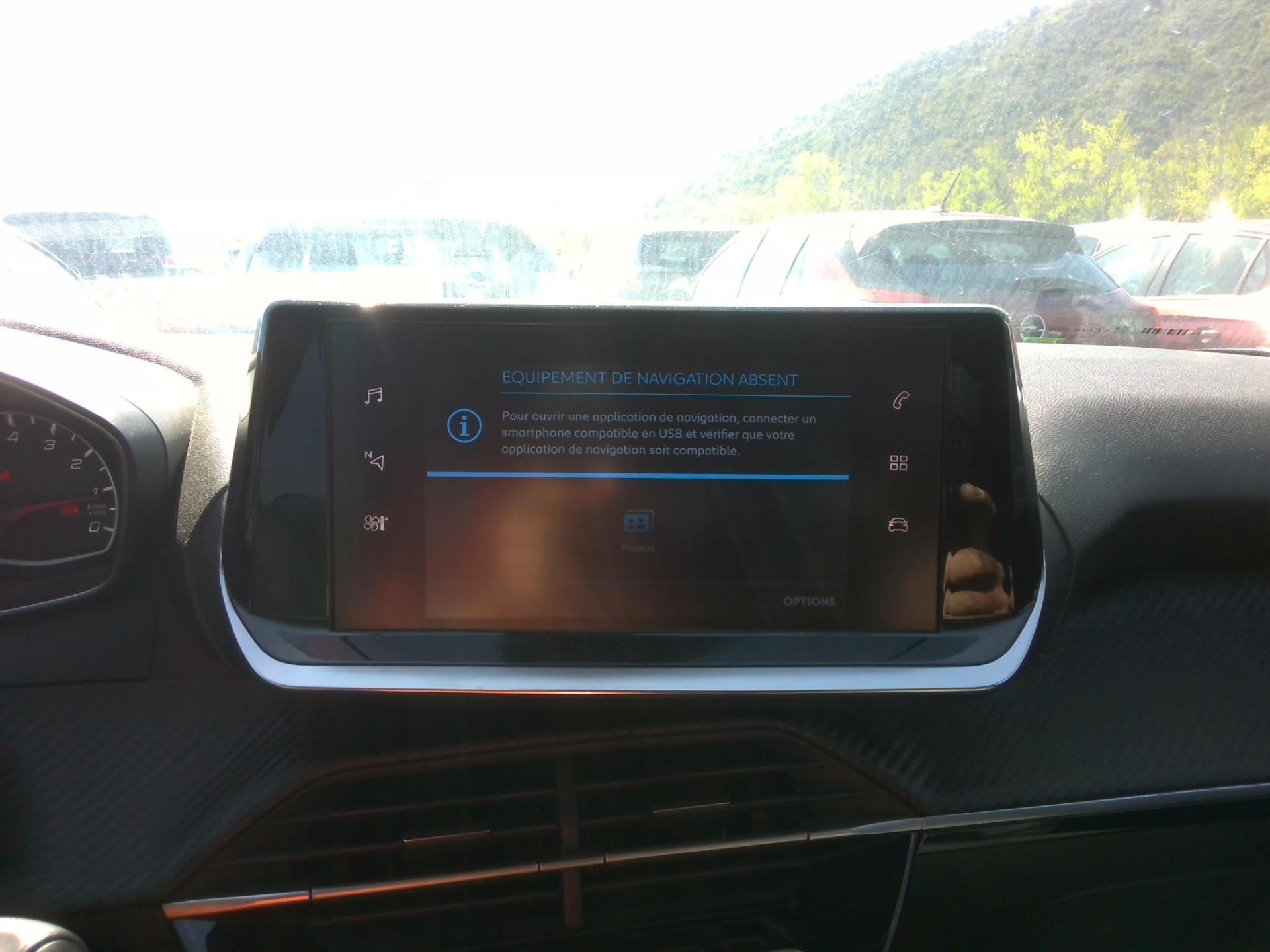Peugeot 2008 PureTech 130 S&S BVM6 Allure 2022