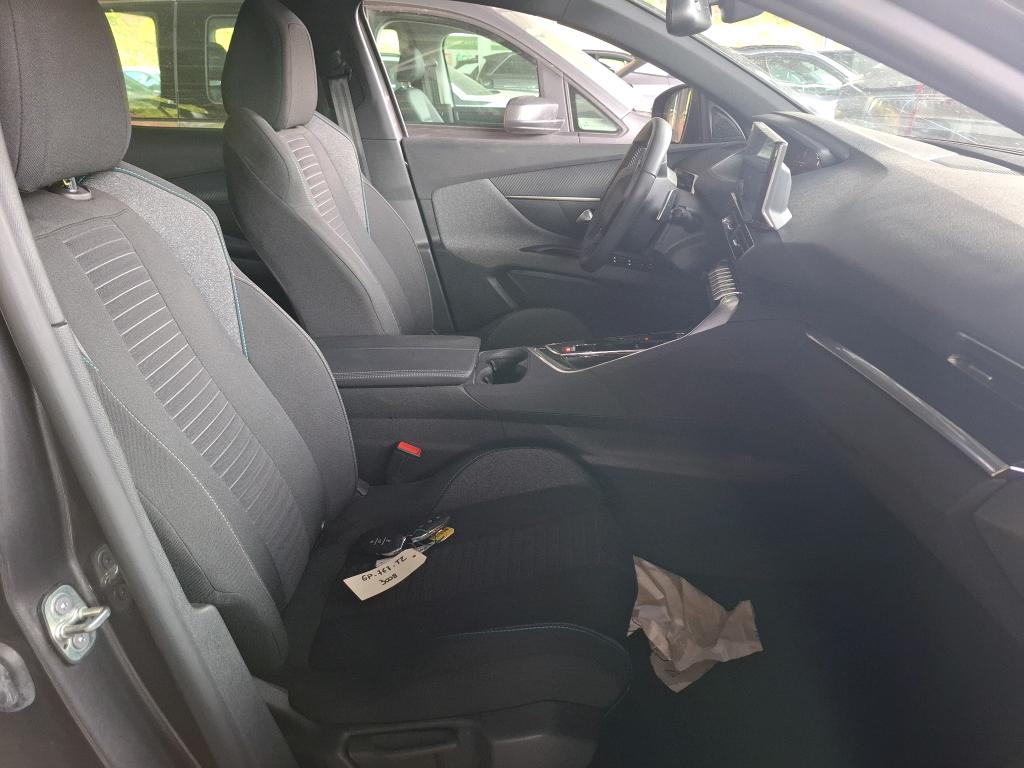 Peugeot 3008 BlueHDi 130ch S&S EAT8 Active Pack 2023