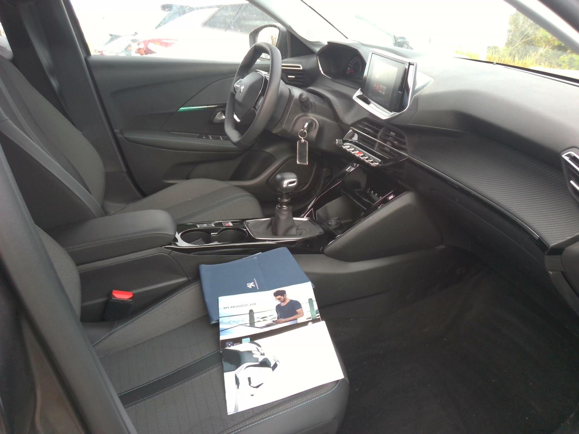 Peugeot 208 PureTech 100 S&S BVM6 Allure 2023