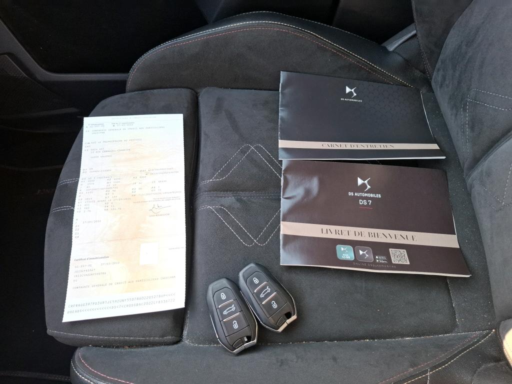 DS DS7 Crossback BlueHDi 130 EAT8 Performance Line+ 2022