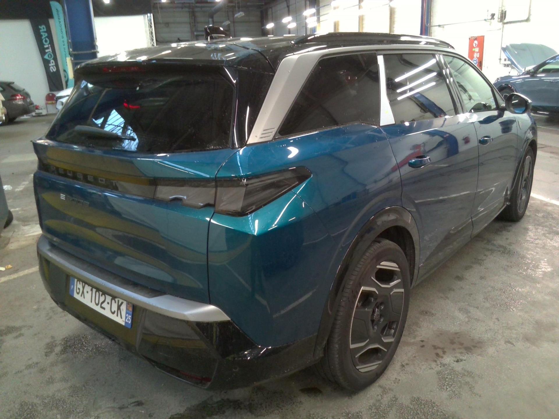 Peugeot 5008 Electrique 73 kWh 210 ch GT 2024