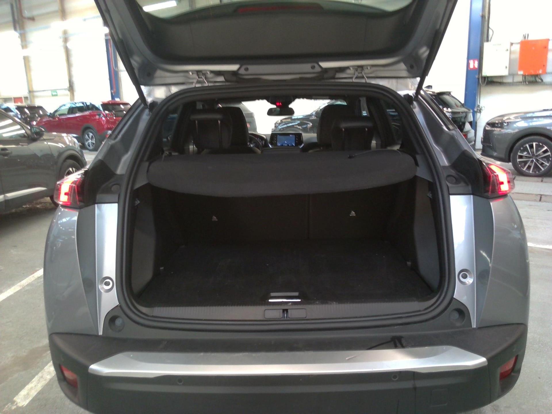 Peugeot 2008 BlueHDi 130 S&S EAT8 Allure 2023