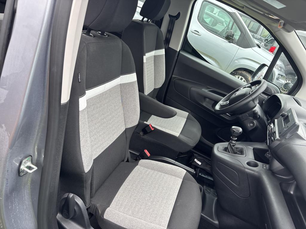 Citroen Berlingo Taille XL 7pl BlueHDi 130 S&S BVM6 Feel 2022
