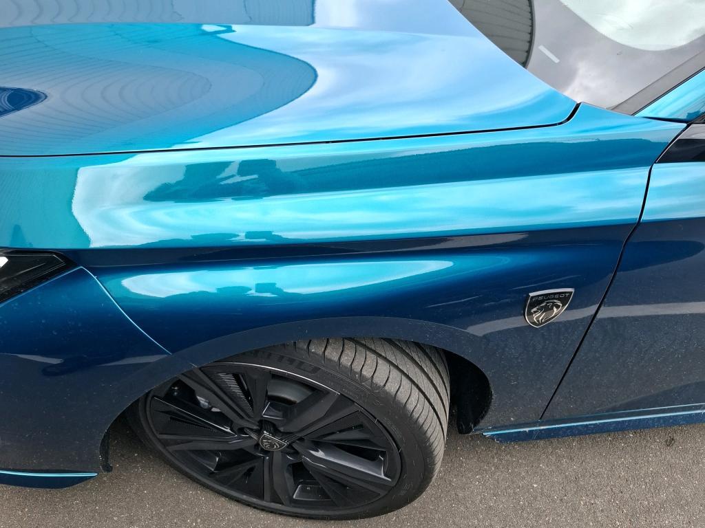 Peugeot 308 Hybrid 145 e-DCS6 GT 2025
