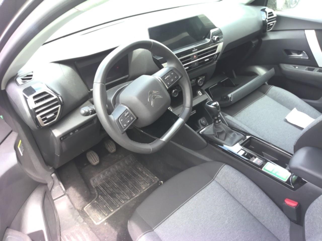 Foto Citroën C 4 X 3