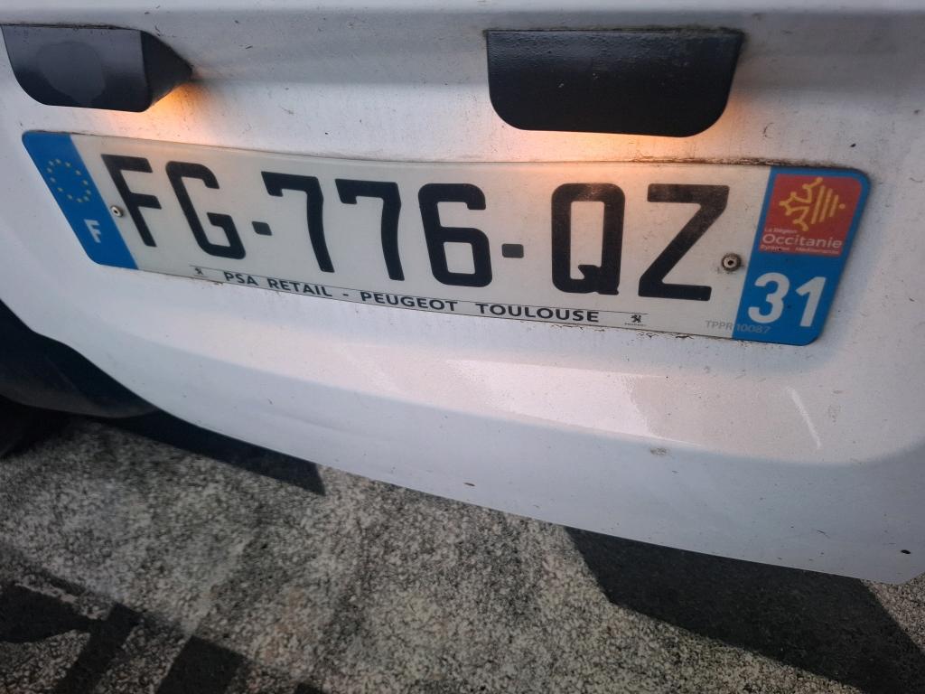 Peugeot EXPERT FGN TOLE STANDARD BLUEHDI 95 BVM5 PREMIUM PACK 2019