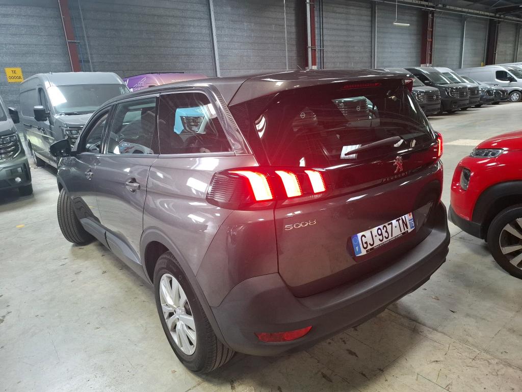 Peugeot 5008 PureTech 130ch S&S BVM6 Active Pack 2022
