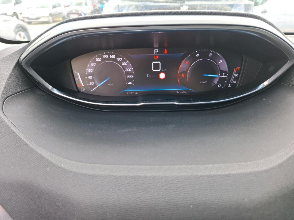 Peugeot 3008 BlueHDi 130ch S&S EAT8 Active Business 2021