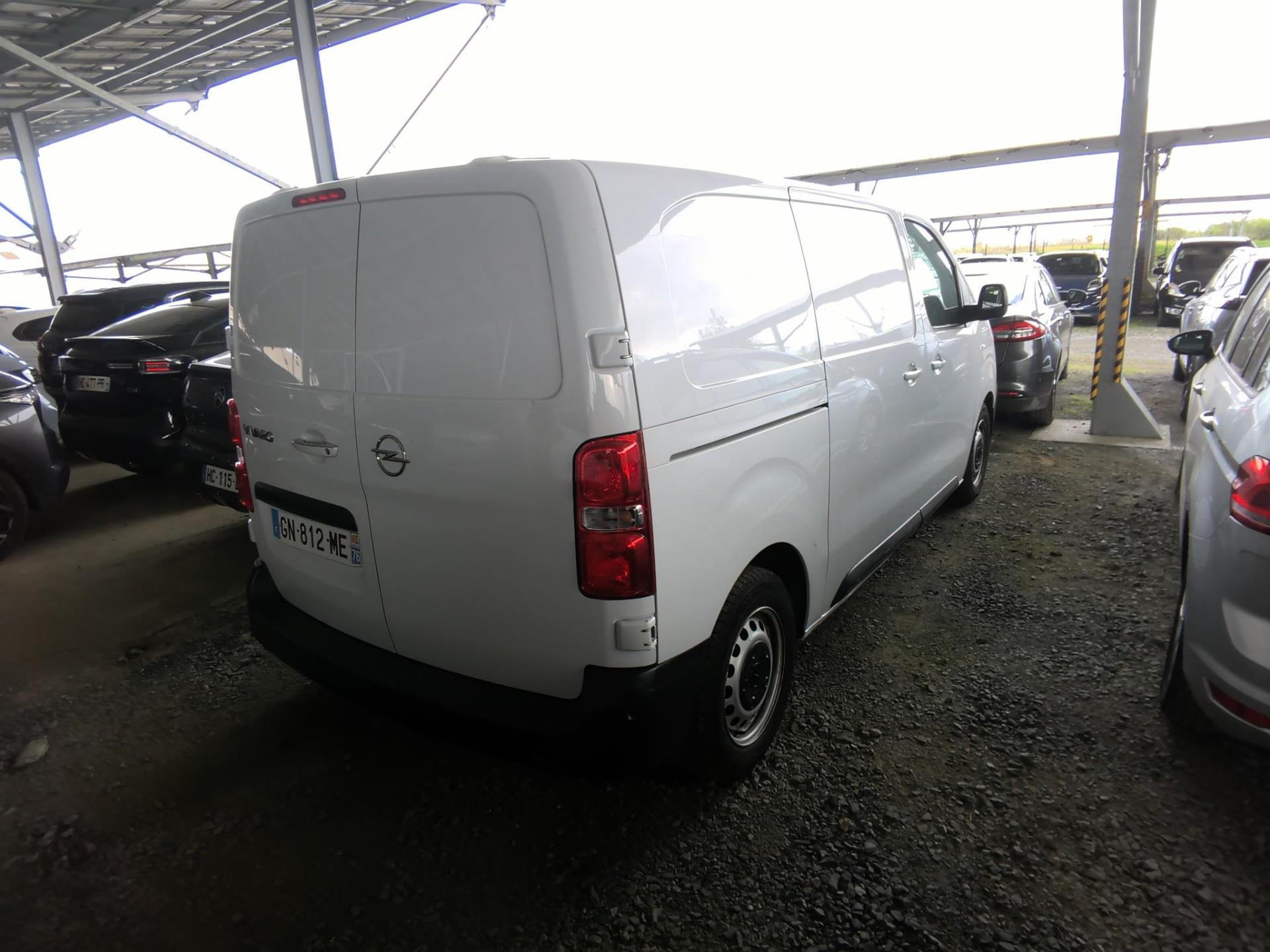 Opel VIVARO FGN TAILLE M BLUEHDI 120 S&S BVM6  2023