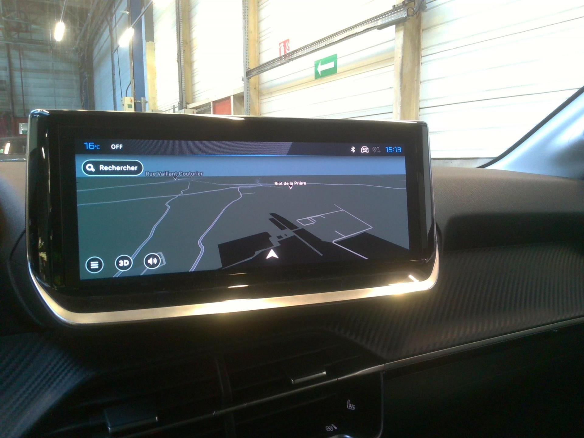 Peugeot 208 Hybrid 100 e-DCS6 Allure 2024