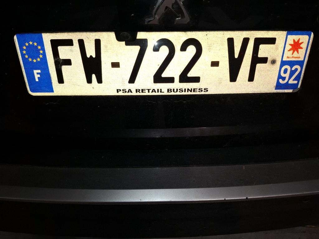 Peugeot 2008 BlueHDi 130 S&S EAT8 Allure 2021