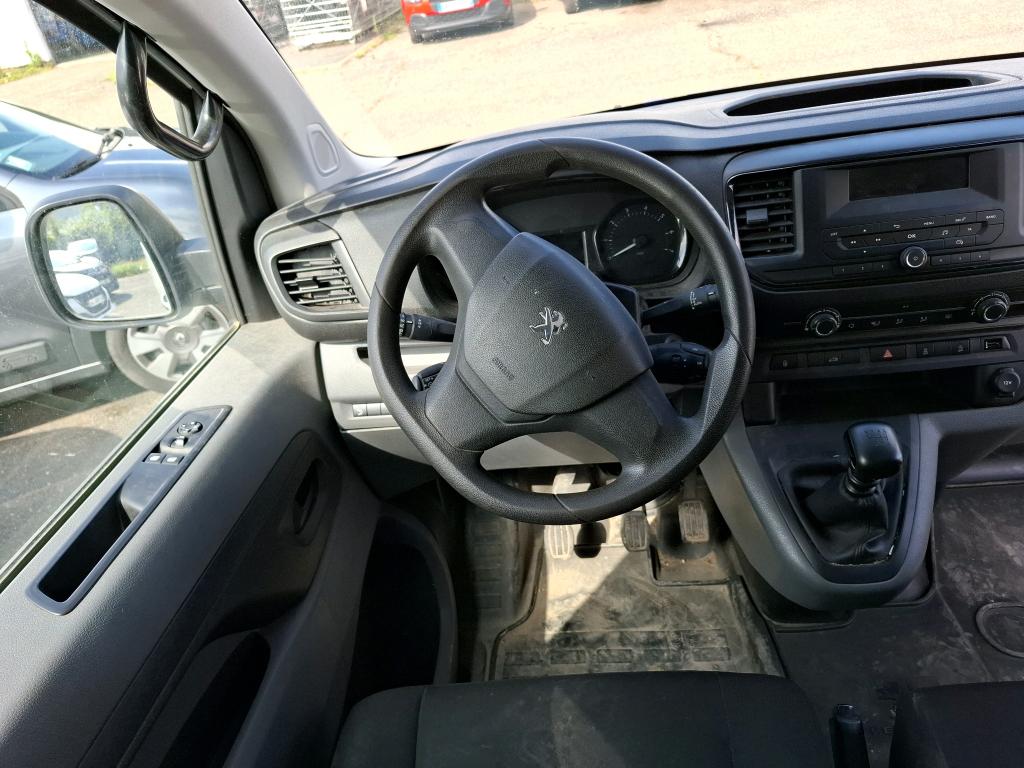 Peugeot EXPERT FGN TOLE STANDARD 2.0  BLUEHDI 120 S&S BVM6 PREMIUM 2018