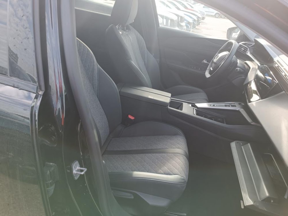 Foto Peugeot 408 13