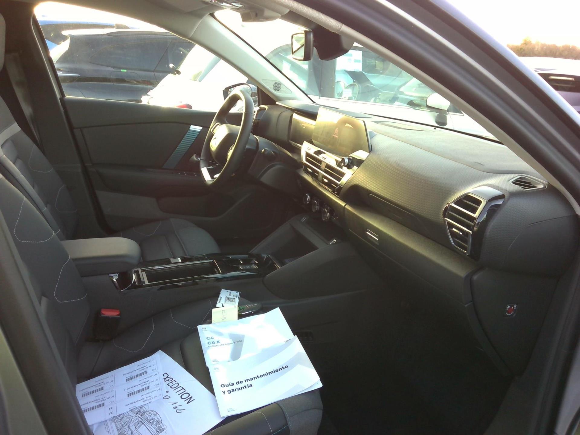 Citroen e-C4 156 ch Automatique Shine 2023