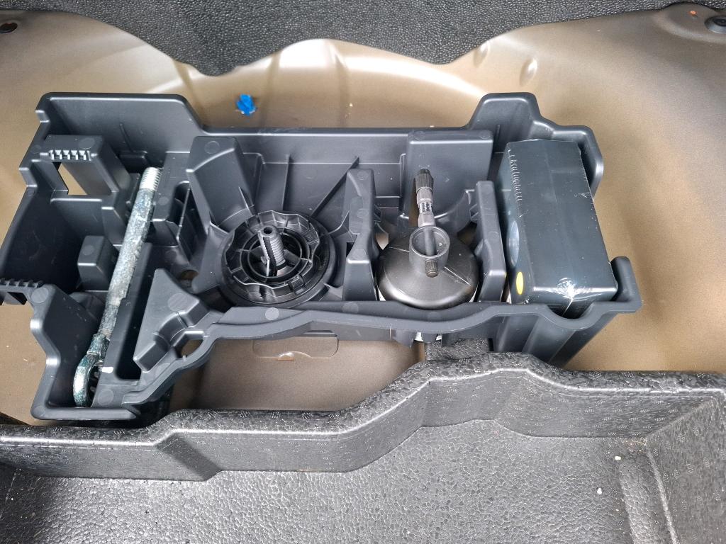 Peugeot 2008 PureTech 130 S&S BVM6 Allure Pack 2022