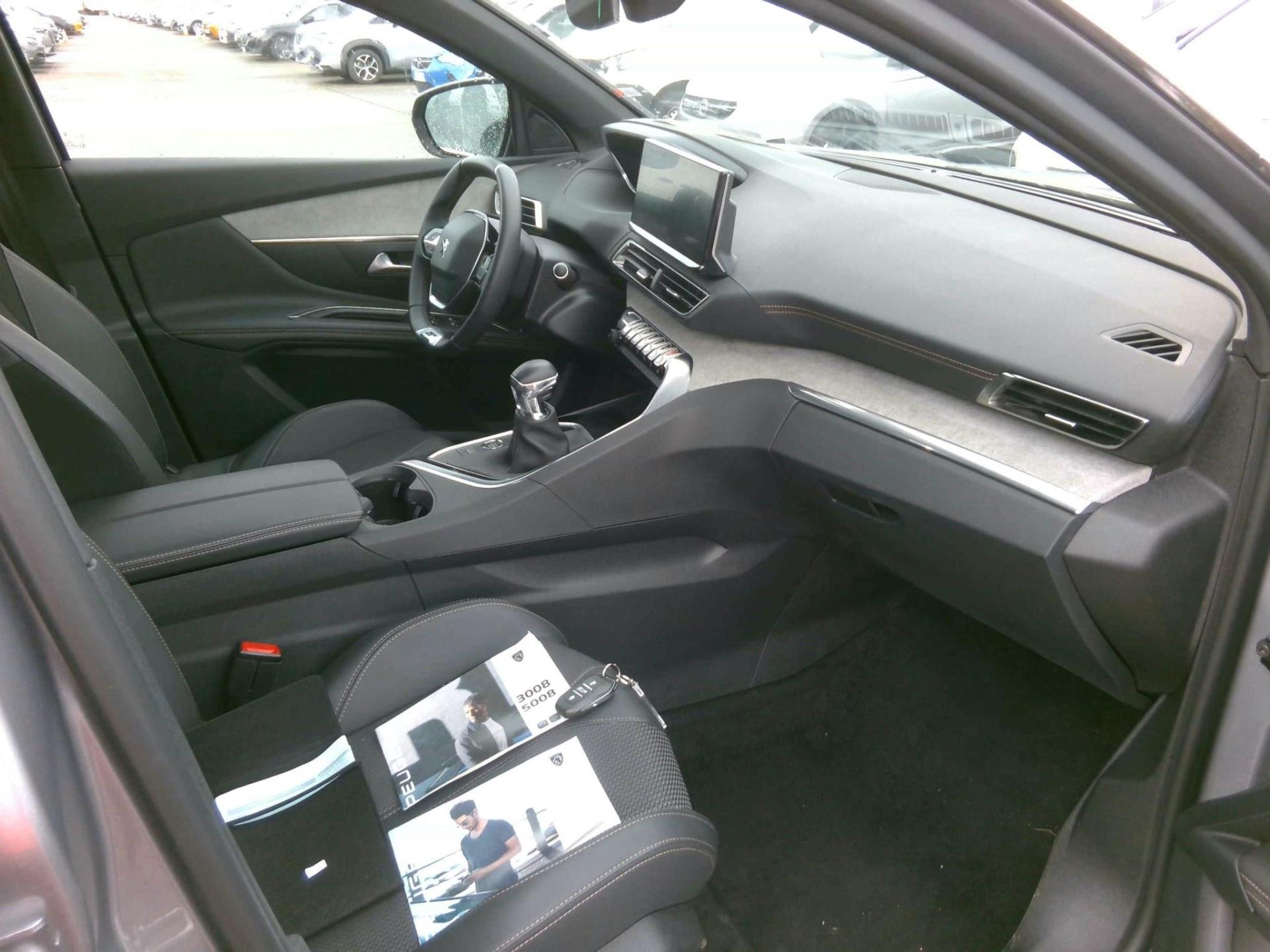 Peugeot 3008 PureTech 130ch S&S BVM6 GT 2023
