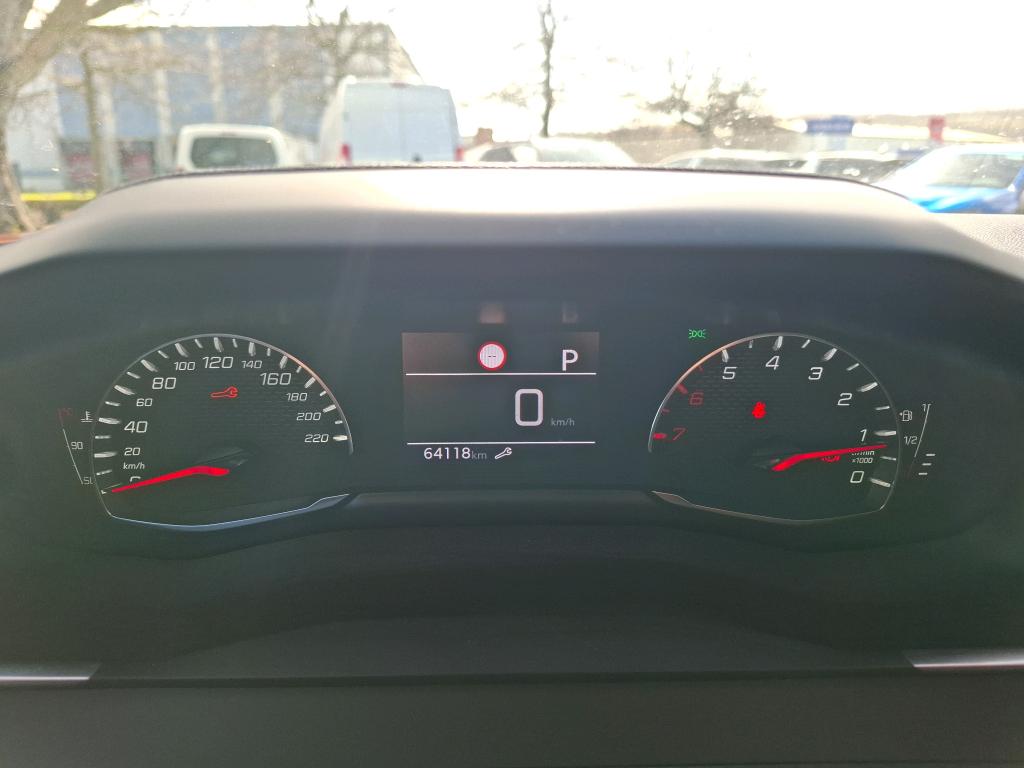 Peugeot 2008 BlueHDi 130 S&S EAT8 Allure 2021