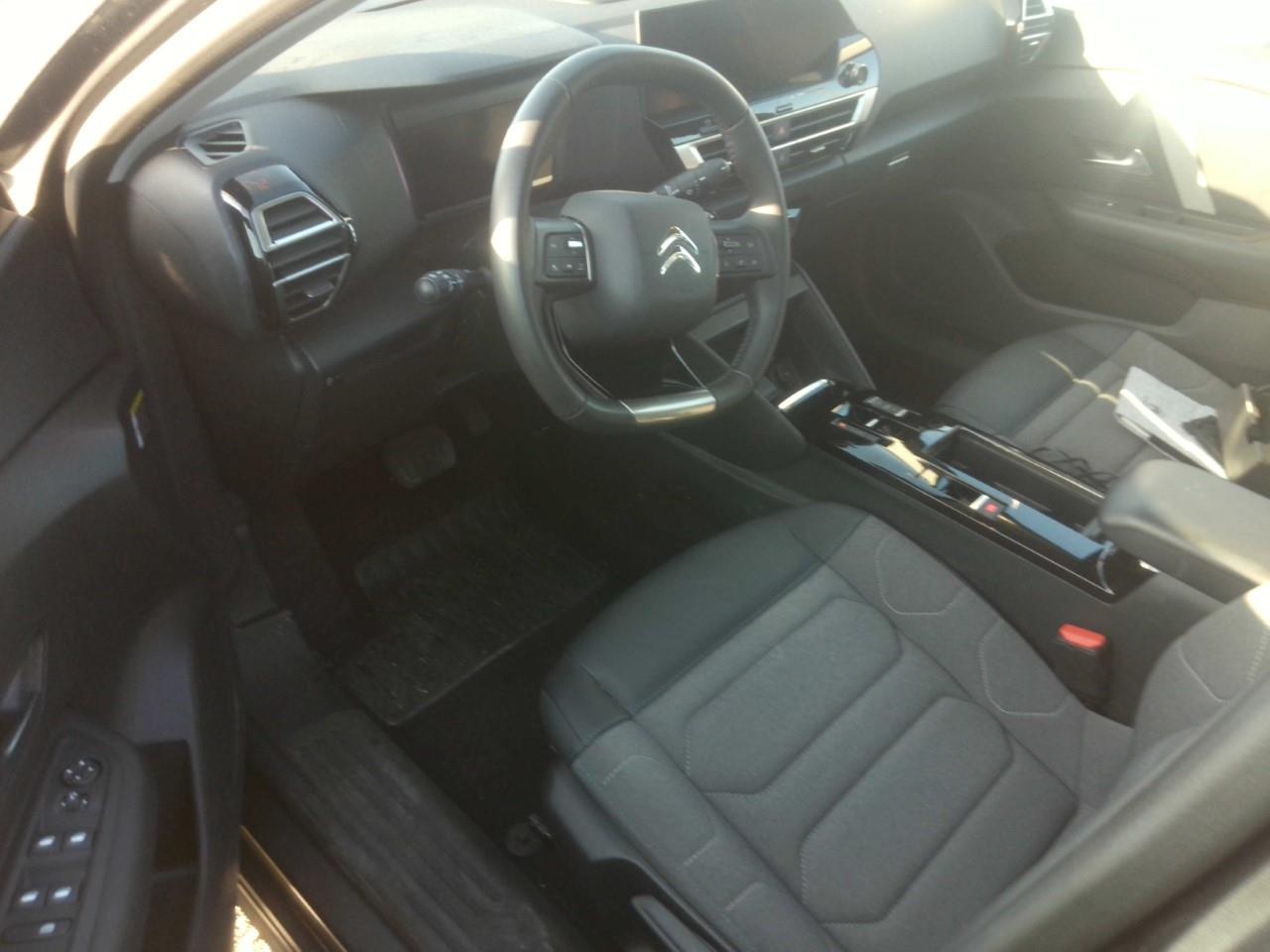 Foto Citroën C4 X 3