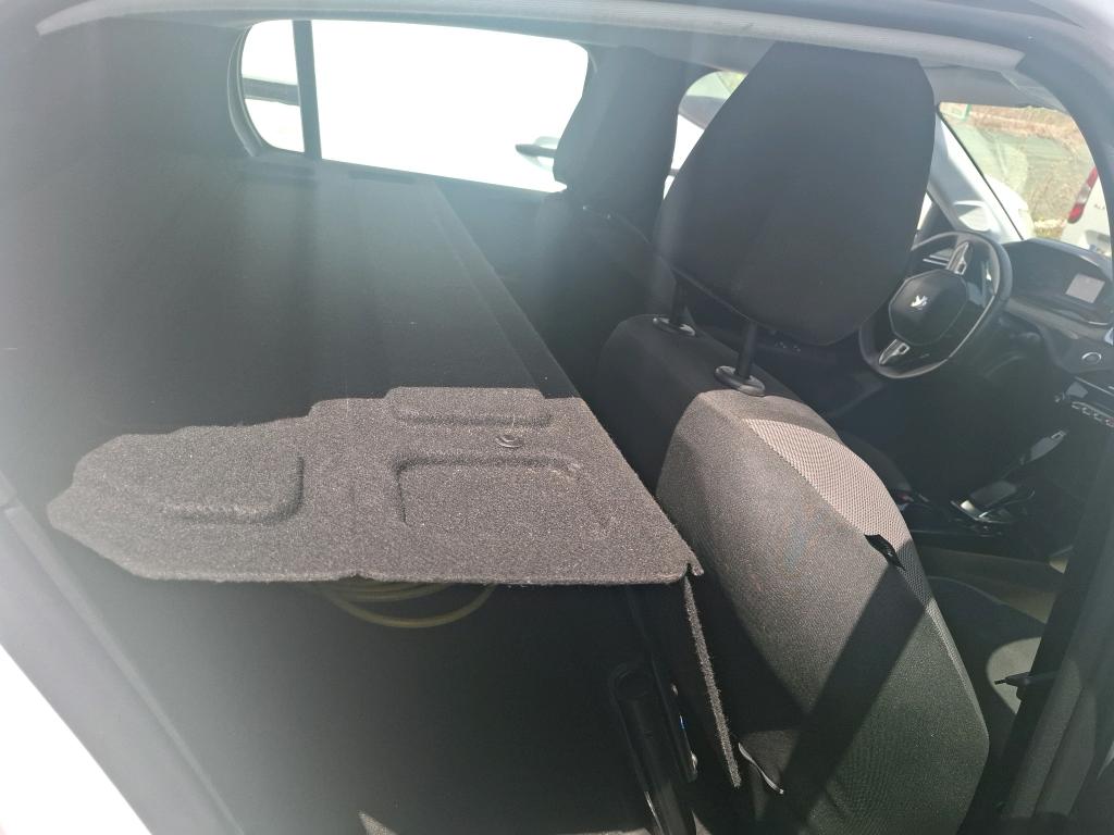 Peugeot 208 ELECTRIQUE 50 KWH 136 ACTIVE BUSINESS R 2021