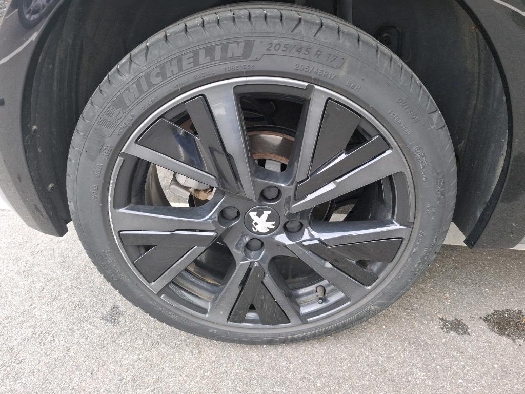 Peugeot 208 PureTech 100 S&S EAT8 GT 2023
