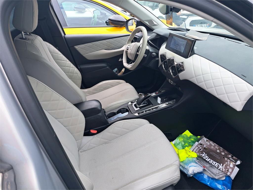 DS DS3 Crossback E-Tense La Première 2020