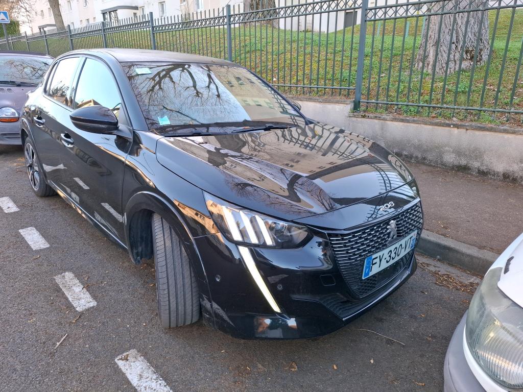 Peugeot 208 PureTech 130 S&S EAT8 GT 2021