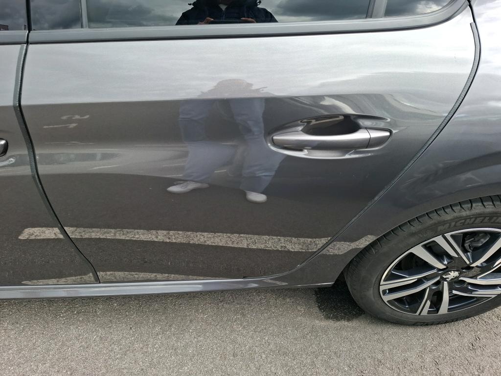 Peugeot 208 PureTech 100 S&S EAT8 Allure Pack 2022
