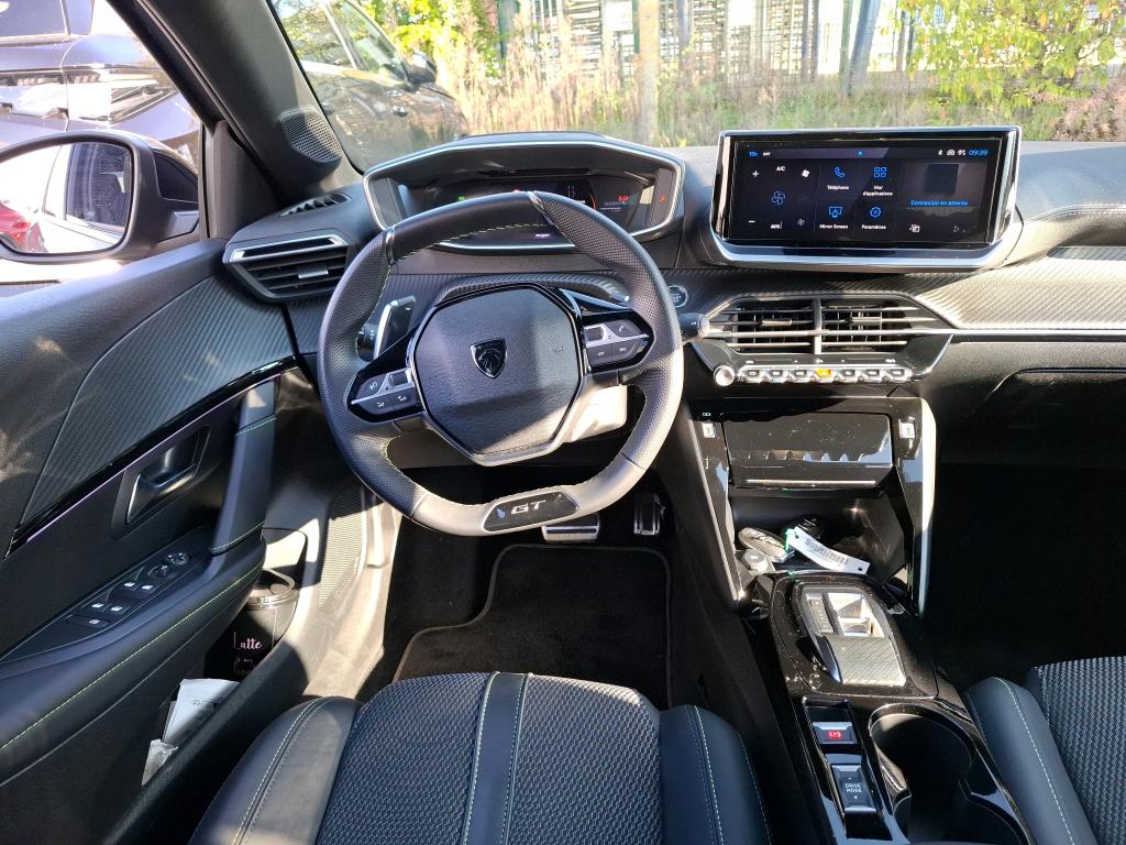 Peugeot 208 Hybrid 100 e-DCS6 GT 2025