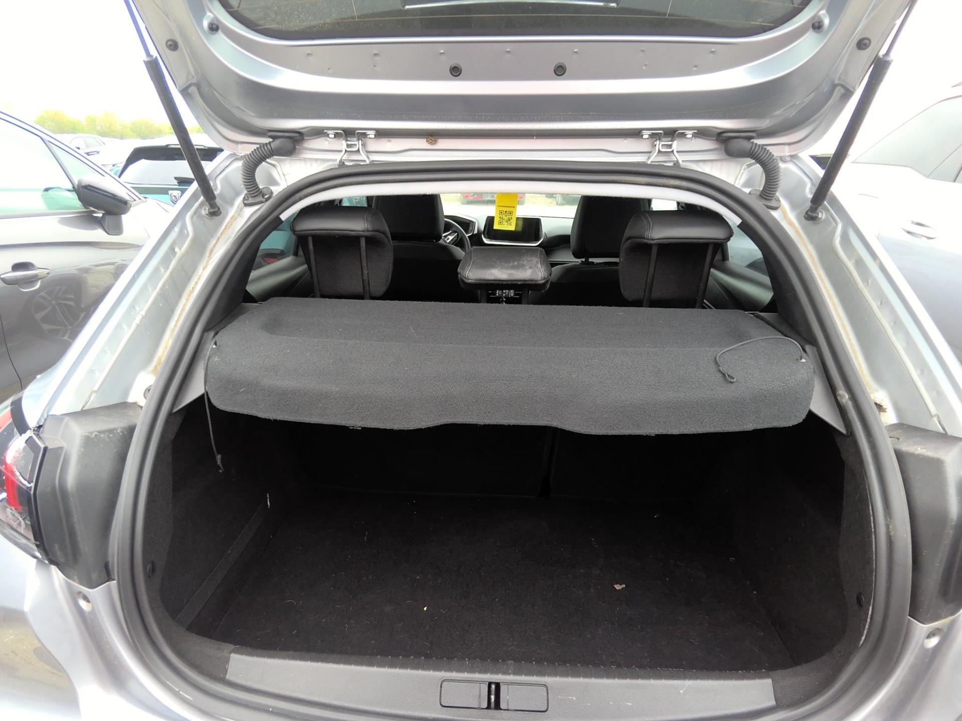 Peugeot 208 PureTech 100 S&S BVM6 Allure Pack 2024