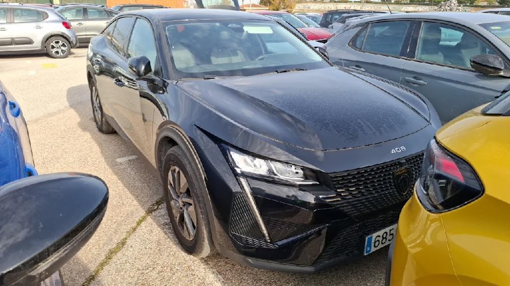 Foto Peugeot 408 7