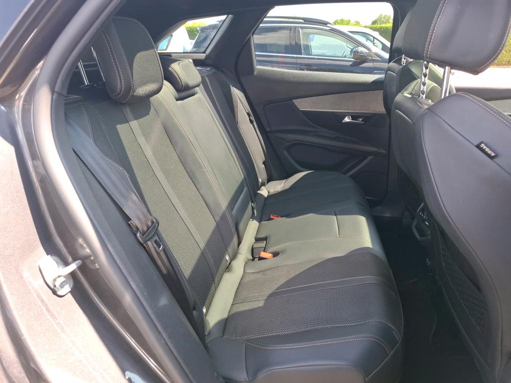 Peugeot 3008 Hybrid 225 e-EAT8 GT 2022